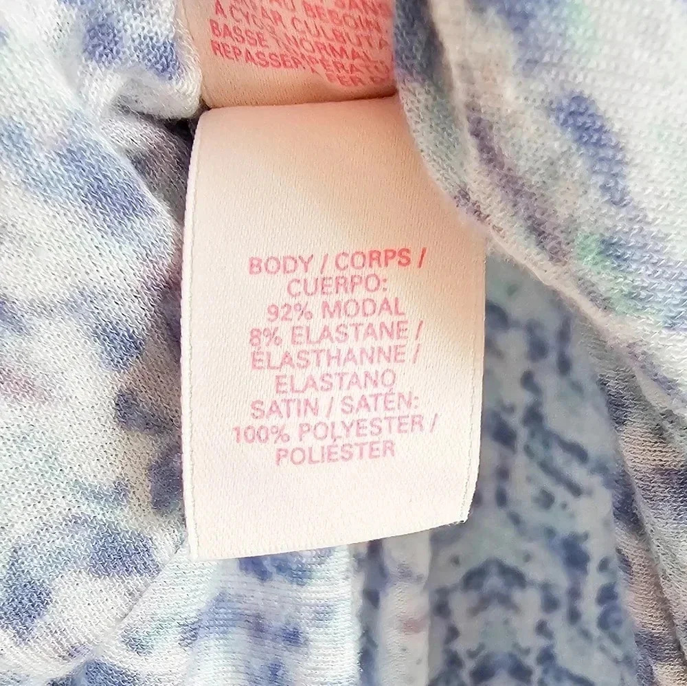 Victoria's Secret Size S pastel long sleep shirt low open back - Picture 4 of 5